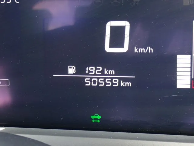 ニッサン　ノート