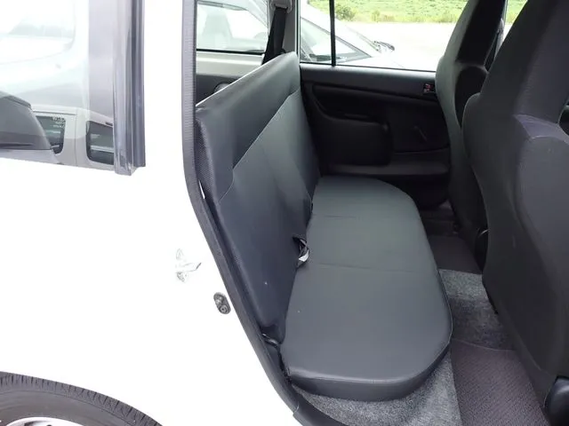 プロボックスバン　２ＷＤ（トヨタ）の車両写真