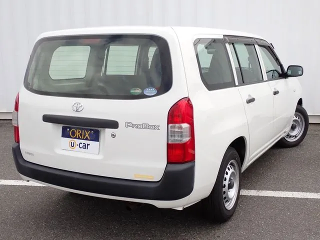 プロボックスバン　２ＷＤ（トヨタ）の車両写真