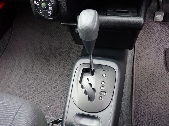 プロボックスバン　２ＷＤ（トヨタ）の車両写真