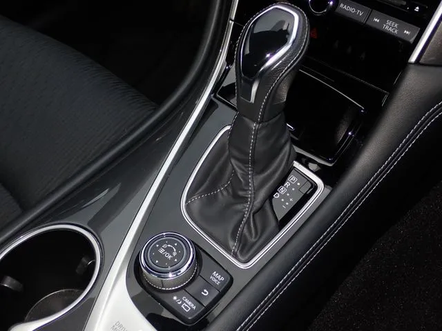 スカイライン(ニッサン)の車両写真