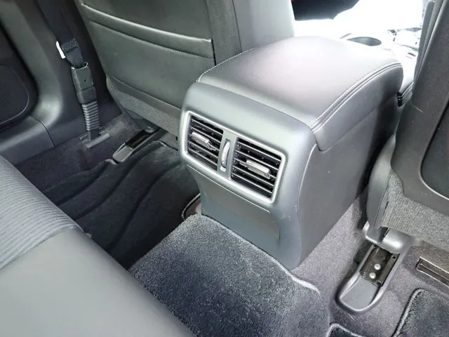 スカイライン(ニッサン)の車両写真