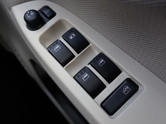 ダイハツ　ムーヴ