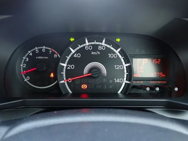 ダイハツ　ムーヴ