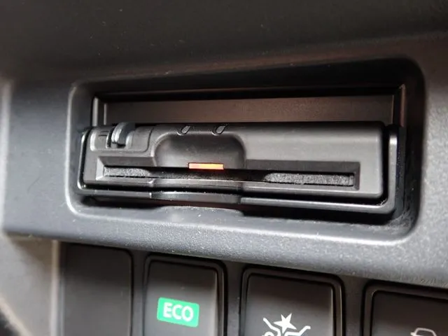 ニッサン　ティアナ