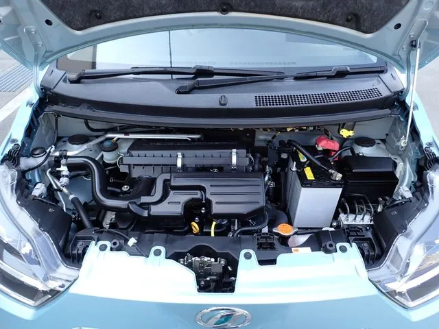 ダイハツ　ミラ　イース