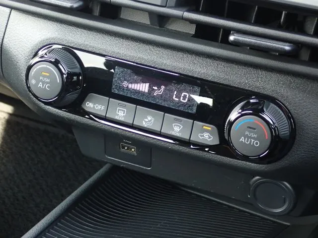 ニッサン ノート