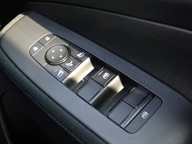 ニッサン ノート