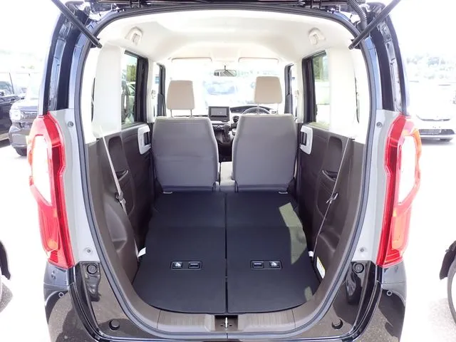 Ｎ　ＢＯＸ（ホンダ）の車両写真