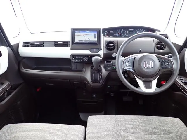 Ｎ　ＢＯＸ（ホンダ）の車両写真