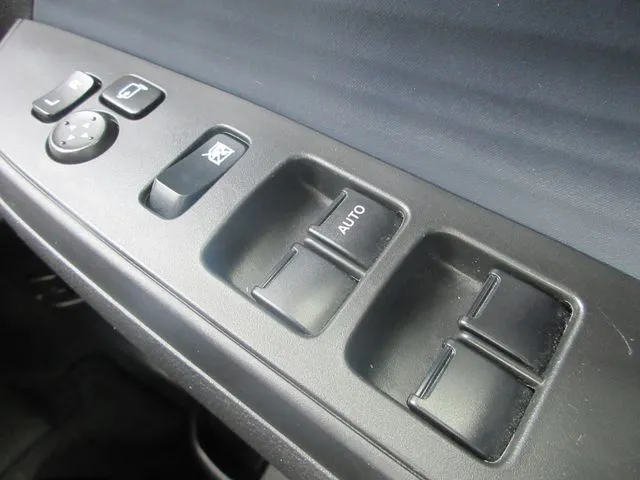 ソリオ　４ＷＤ（スズキ）の車両写真