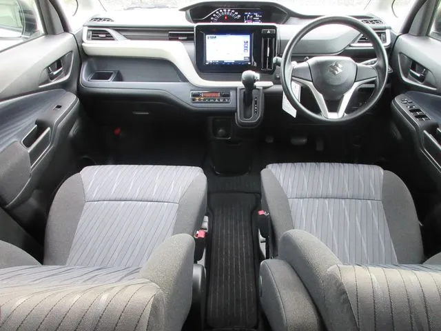 ソリオ　４ＷＤ（スズキ）の車両写真