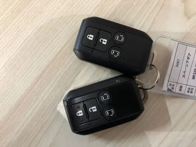 スズキ スペーシア ギア