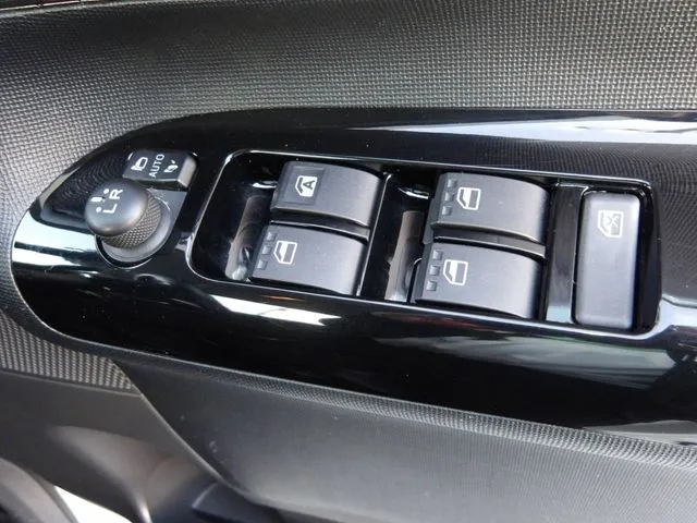 ダイハツ ムーヴ キャンバス