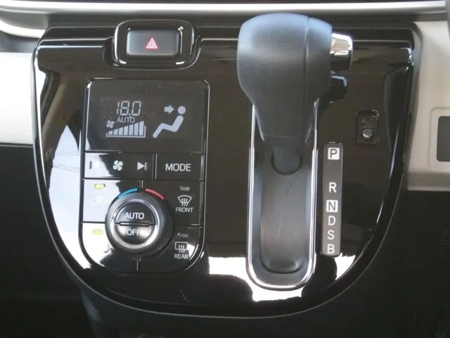 ダイハツ ムーヴ キャンバス