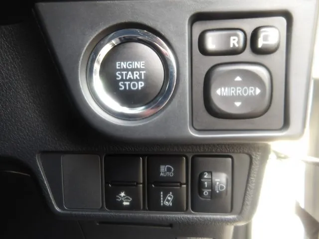 カローラフィールダー（トヨタ）の車両写真