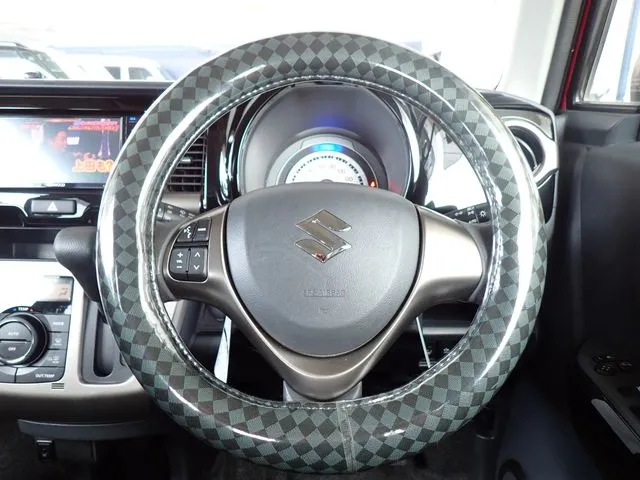 ハスラー（スズキ）の車両写真