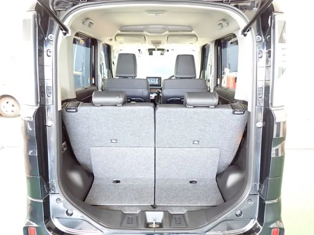 スペーシア　カスタム（スズキ）の車両写真