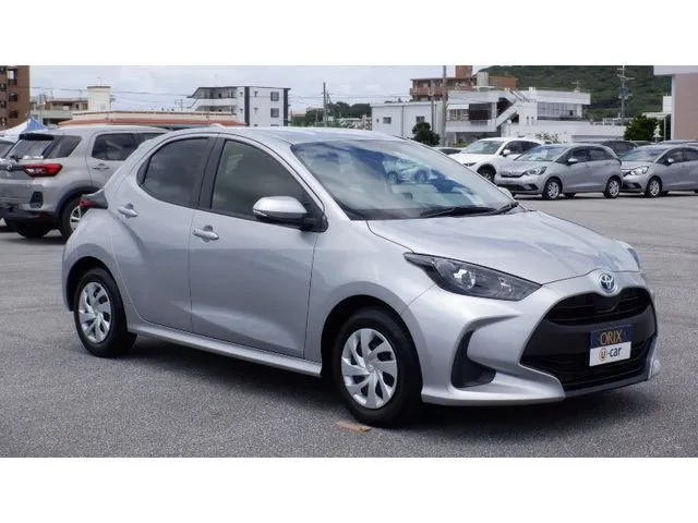トヨタ　ヤリス　ハイブリッド