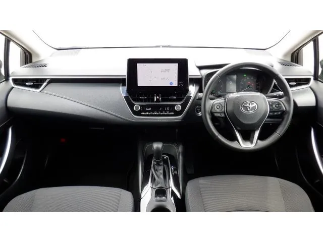 トヨタ　カローラ　ツーリング　ハイブリッド