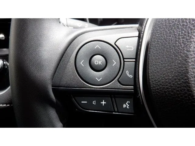 トヨタ　カローラ　ツーリング　ハイブリッド