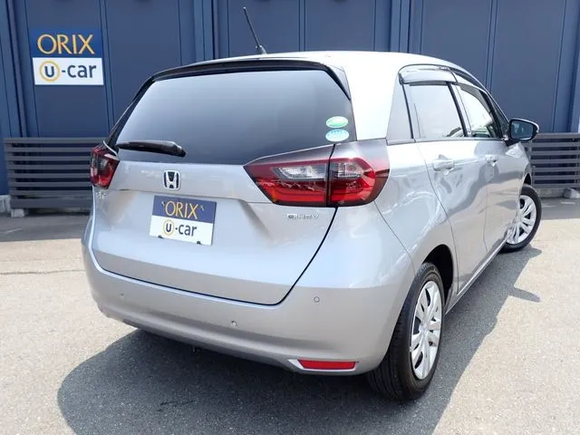 フィット　ｅ：ＨＥＶ（ホンダ）の車両写真
