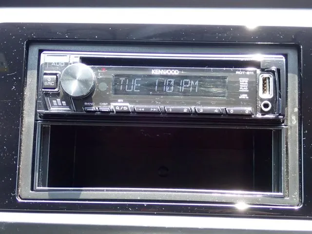 フィット　ｅ：ＨＥＶ（ホンダ）の車両写真