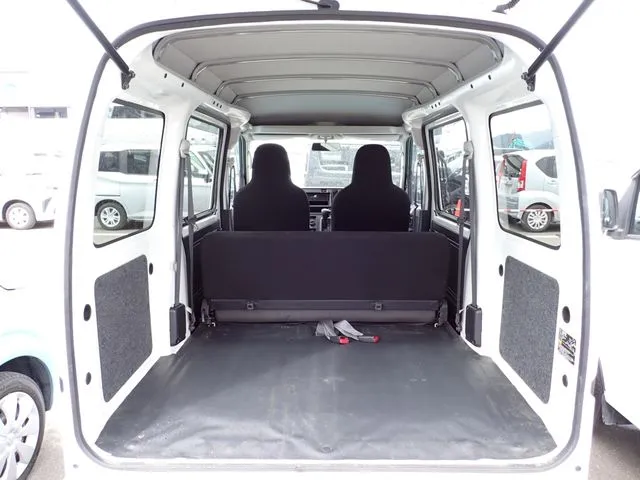 ダイハツ ハイゼットカーゴ