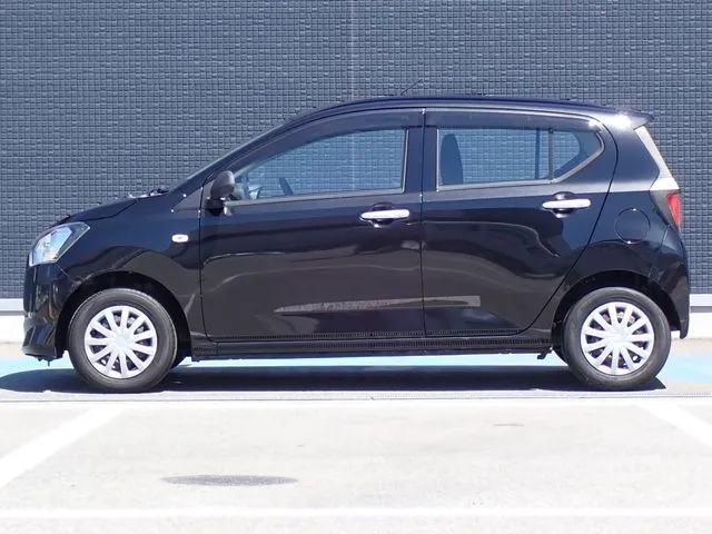 ミラ　イース（ダイハツ）の車両写真