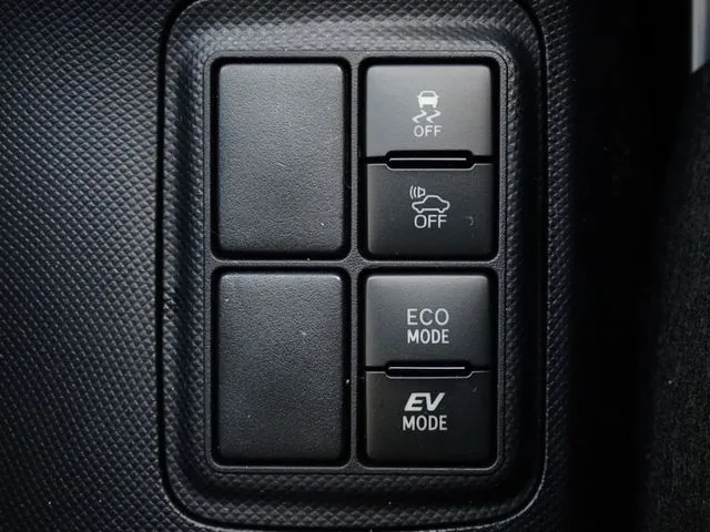 トヨタ　アクア