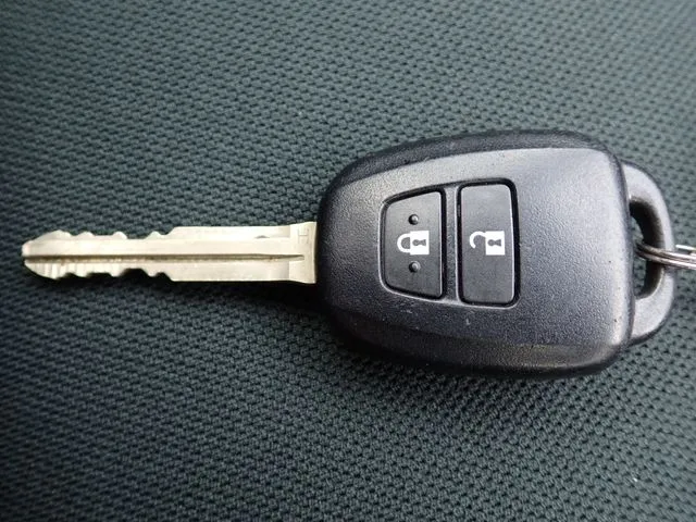 トヨタ　アクア