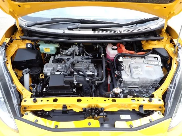 トヨタ　アクア