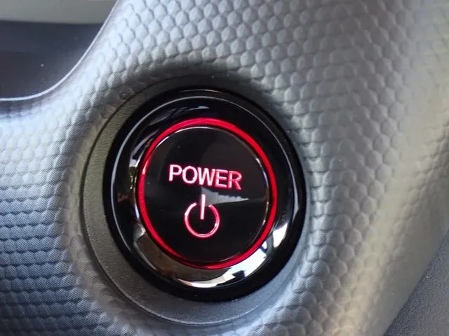 ホンダ　フィット　ｅ：ＨＥＶ