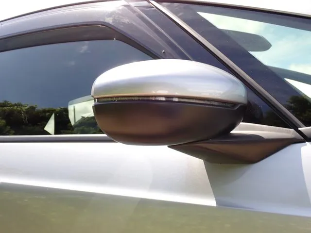 ホンダ　フィット　ｅ：ＨＥＶ