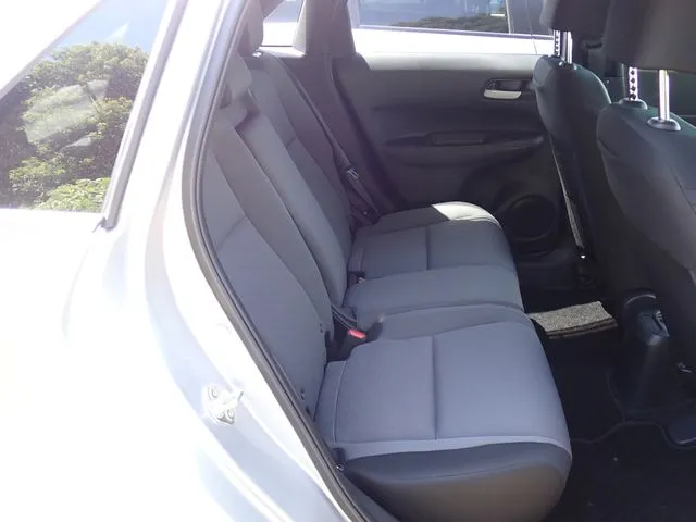 ホンダ　フィット　ｅ：ＨＥＶ