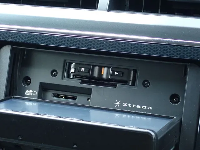 メビウス（ダイハツ）の車両写真