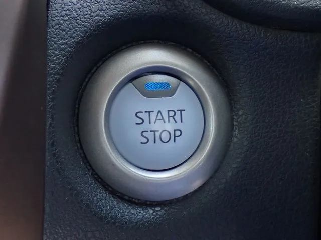 ニッサン　ノート