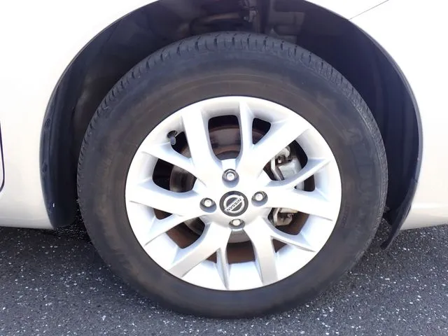 ニッサン　ノート