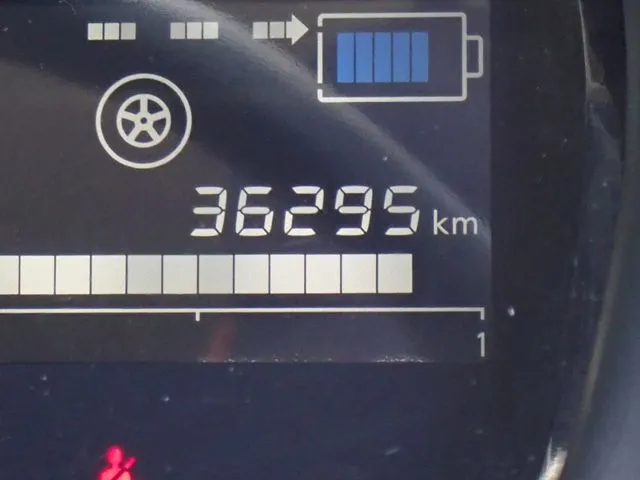 ニッサン　ノート