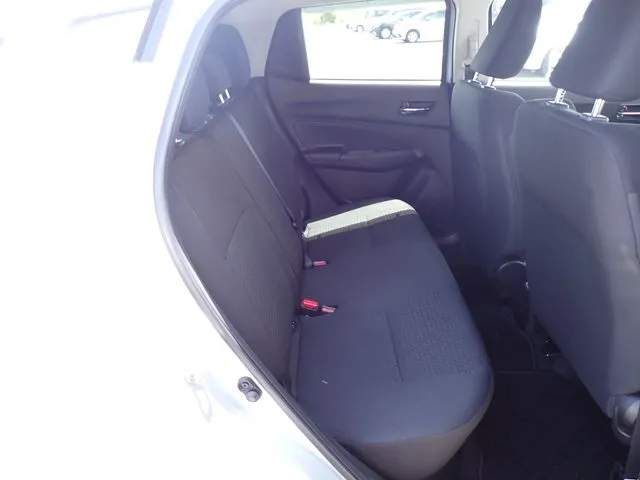 スズキ スイフト 4WD