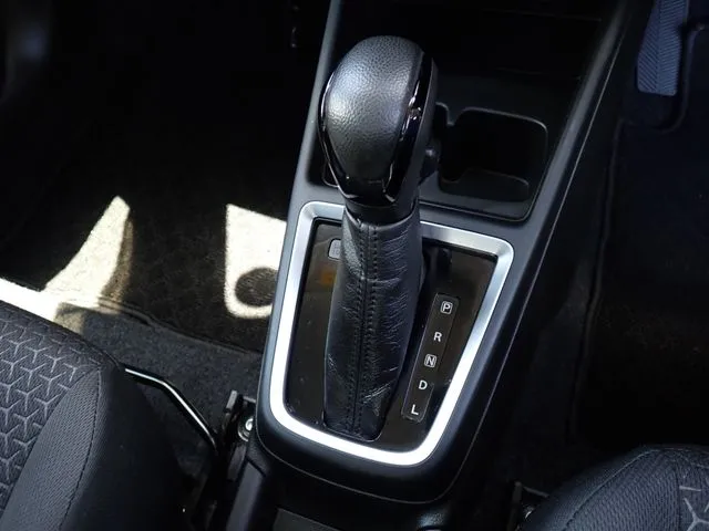 スズキ スイフト 4WD