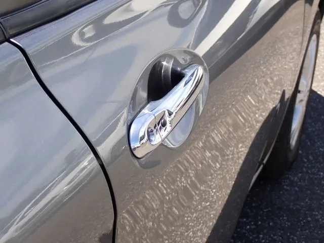 ニッサン　ノート