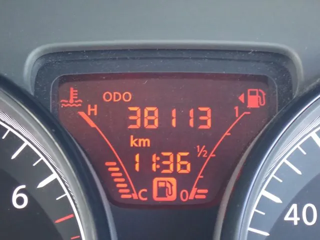 ニッサン　ノート