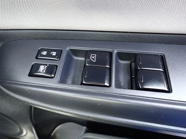 ニッサン　ノート