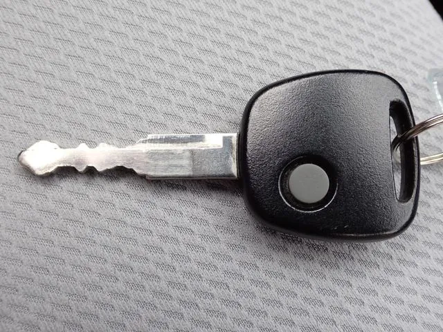 アルトバン（スズキ）の車両写真