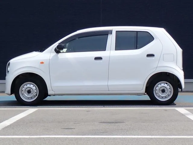 アルトバン（スズキ）の車両写真