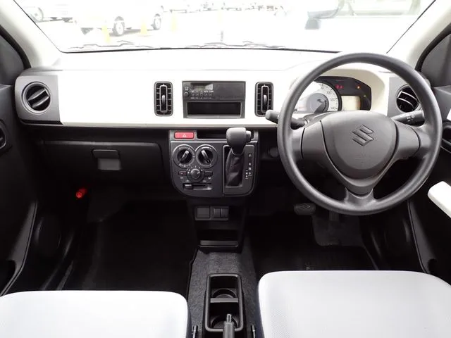 アルトバン（スズキ）の車両写真