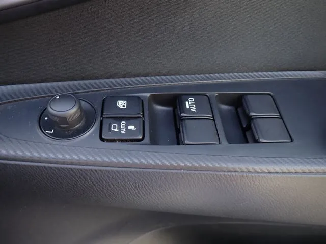 マツダ　デミオ