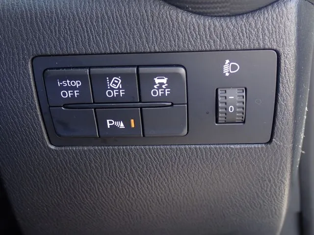 マツダ　デミオ