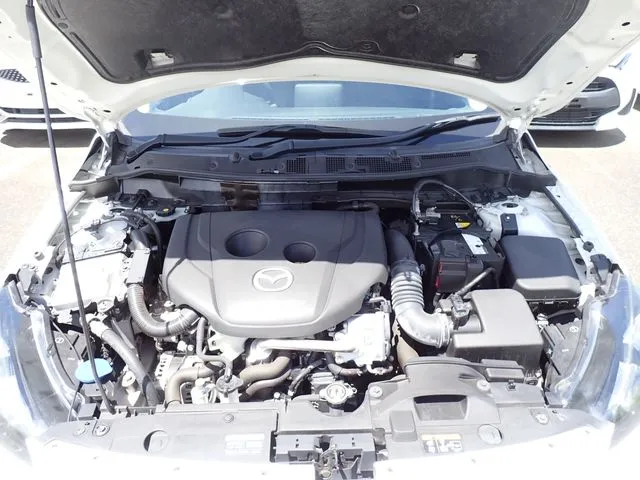 マツダ　デミオ